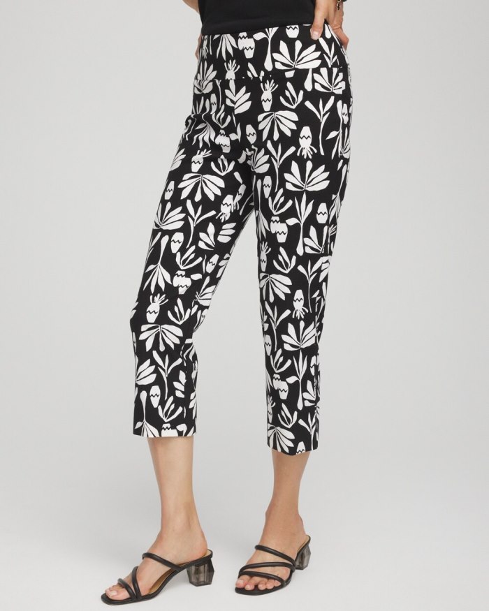 Chicos Wide Waistband Leaf Print Capris - Black/White