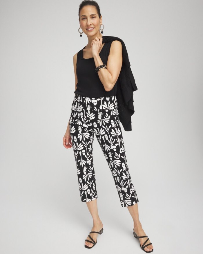 Chicos Wide Waistband Leaf Print Capris - Black/White