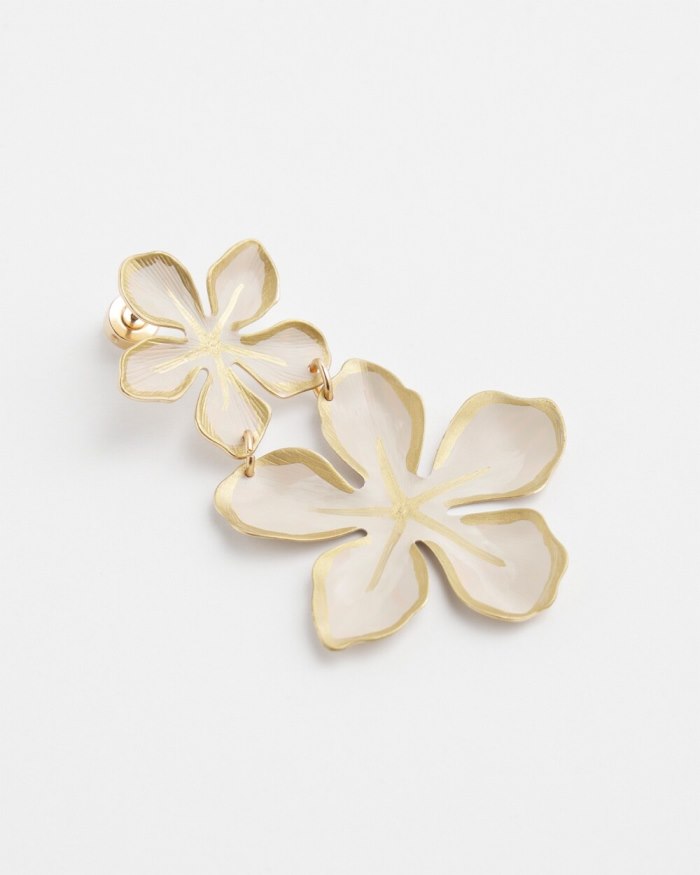 Chicos No Droop White Flower Earrings - Alabaster