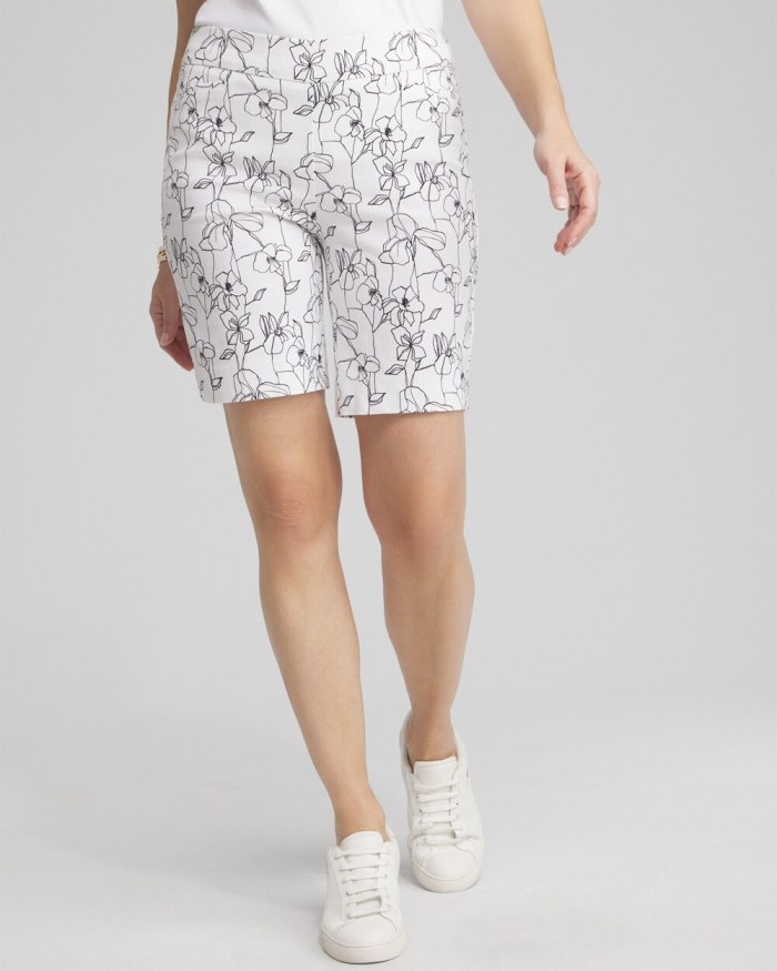 Chicos Brigitte Floral 7" Shorts - Alabaster/Classic Navy